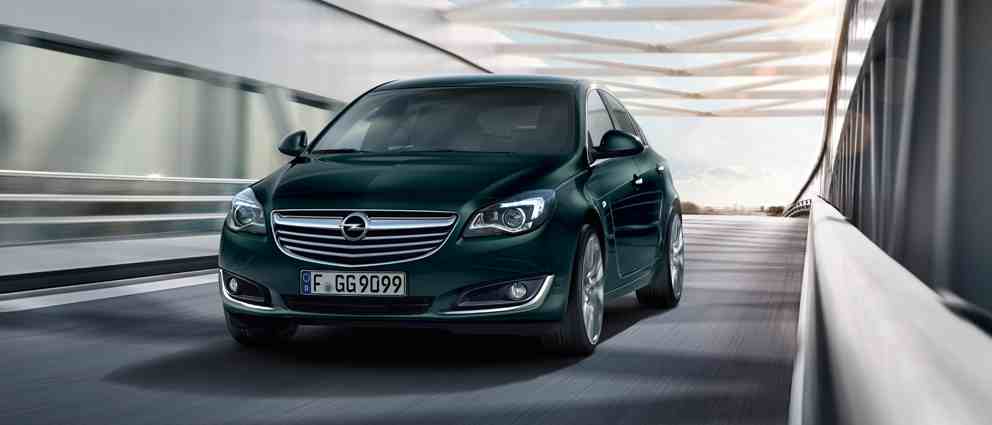 Opel_Insignia_Hatchback_Exterior_Design_992x425_ins14_e01_005