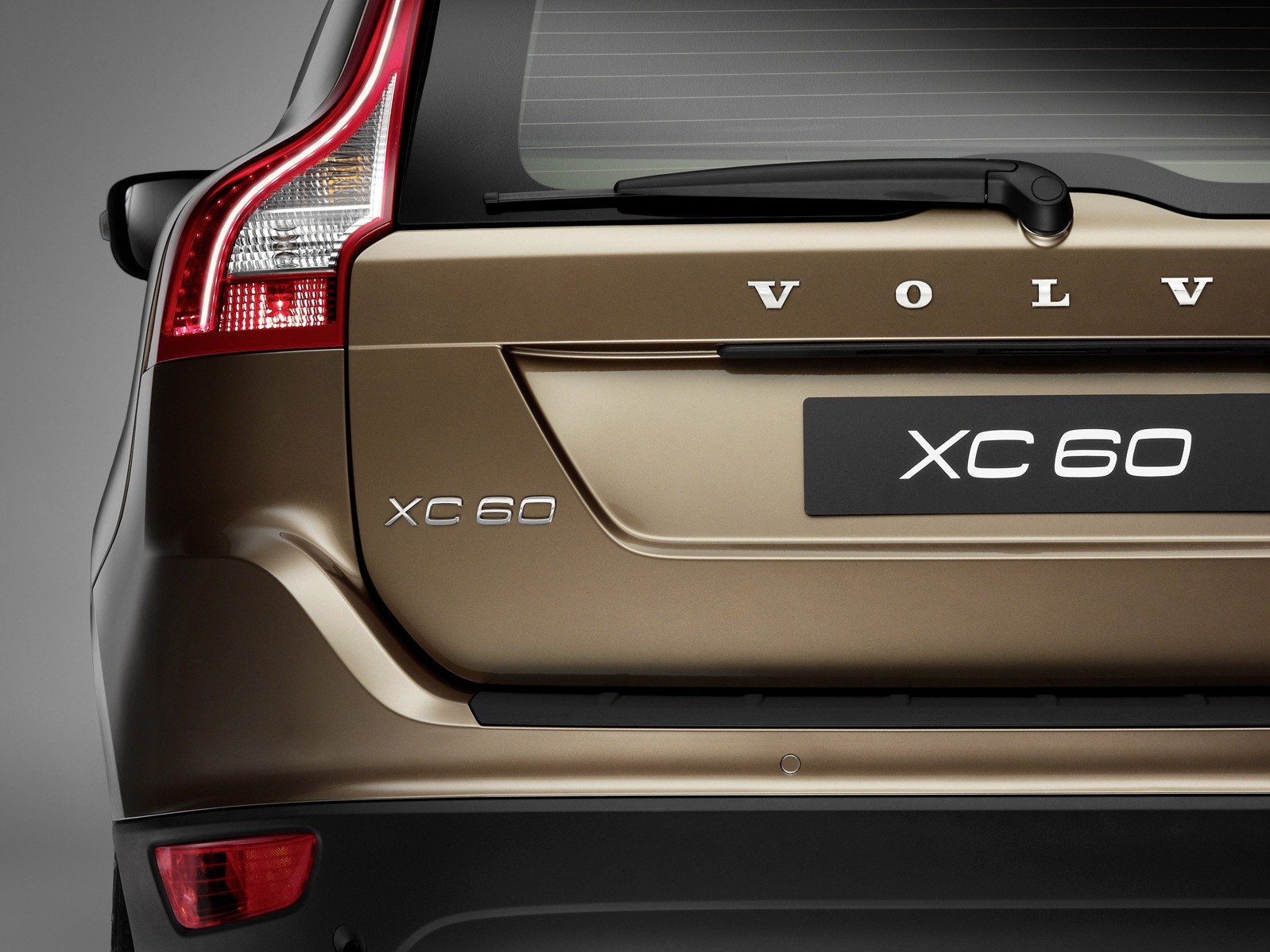 XC60-Volvo-3
