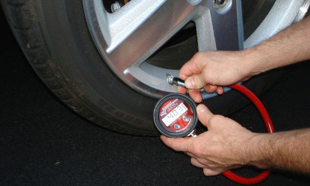 Daily mistakes that destroy car tires... Learn them now