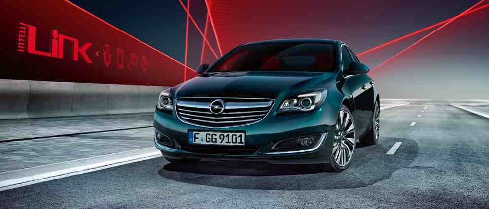 Opel_Insignia_notchback_header_992x425_mrm_campaign