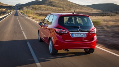 Opel Meriva 2015-ميزات عيوب