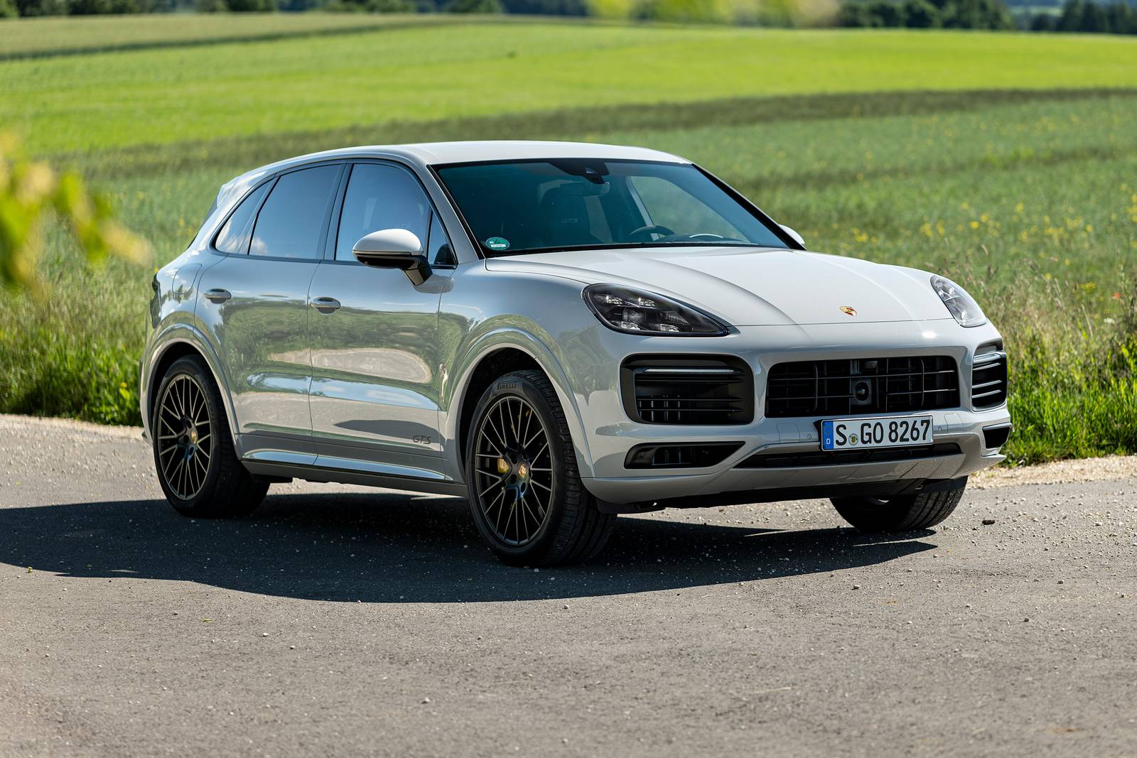 Навай макан. Cayenne GTS 2021. Порше Кайен Macan. Porsche Cayenne Coupe GTS 2021. Porsche Macan Рестайлинг.